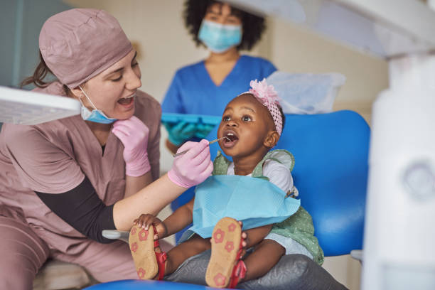 Best Periodontal (Gum) Disease Treatment  in Holiday Shores, IL